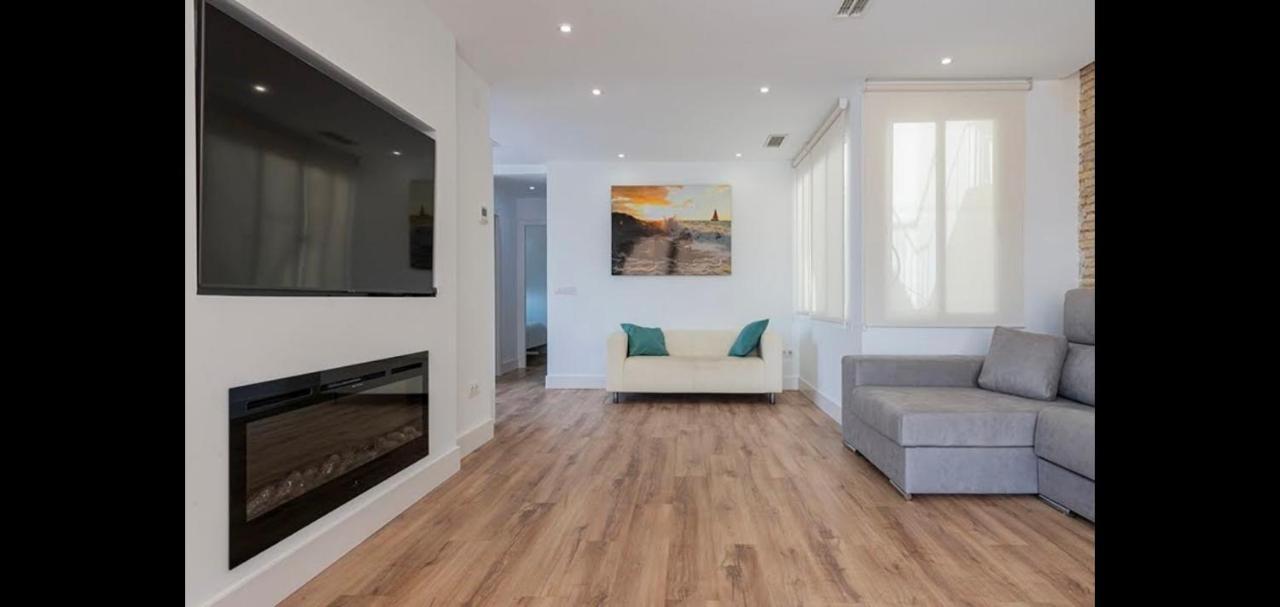 Atico De Lujo Apartment Valencia Bagian luar foto